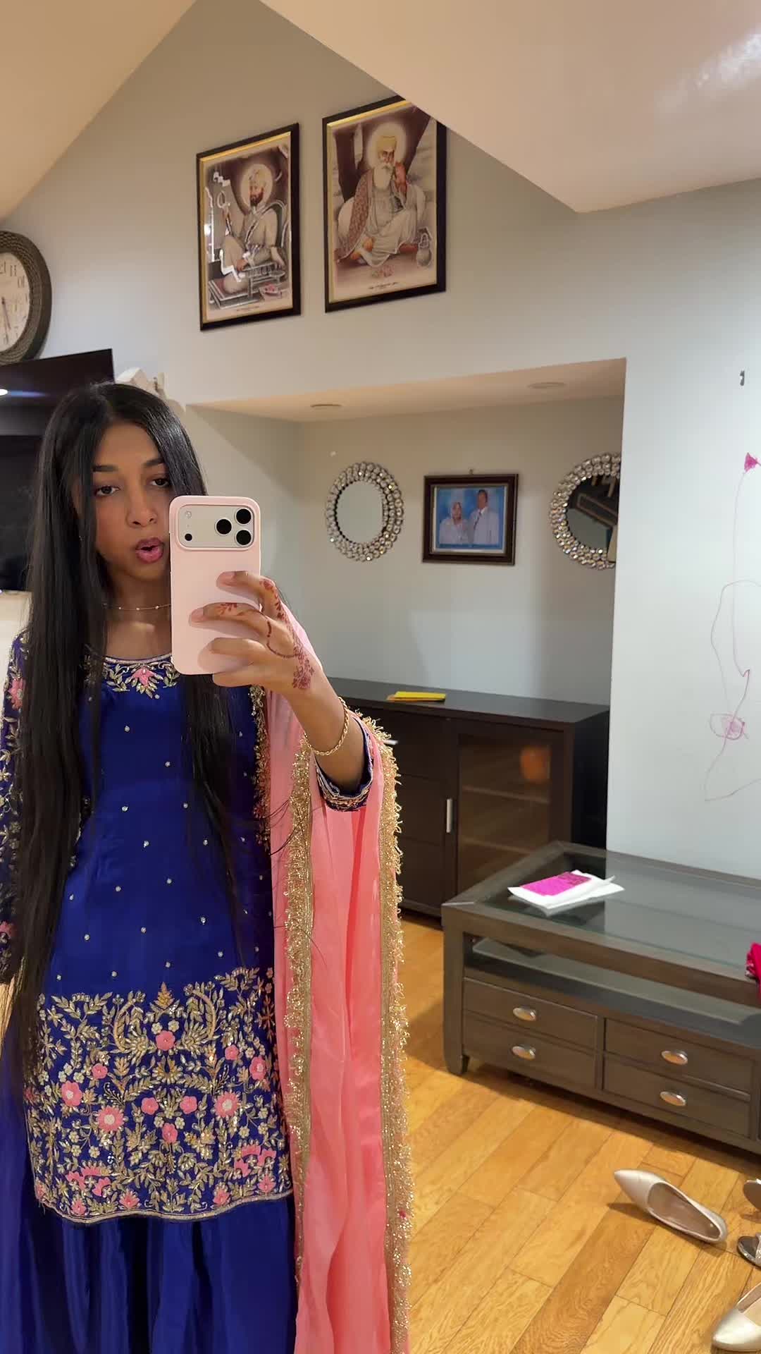 @Jasminekaur☬