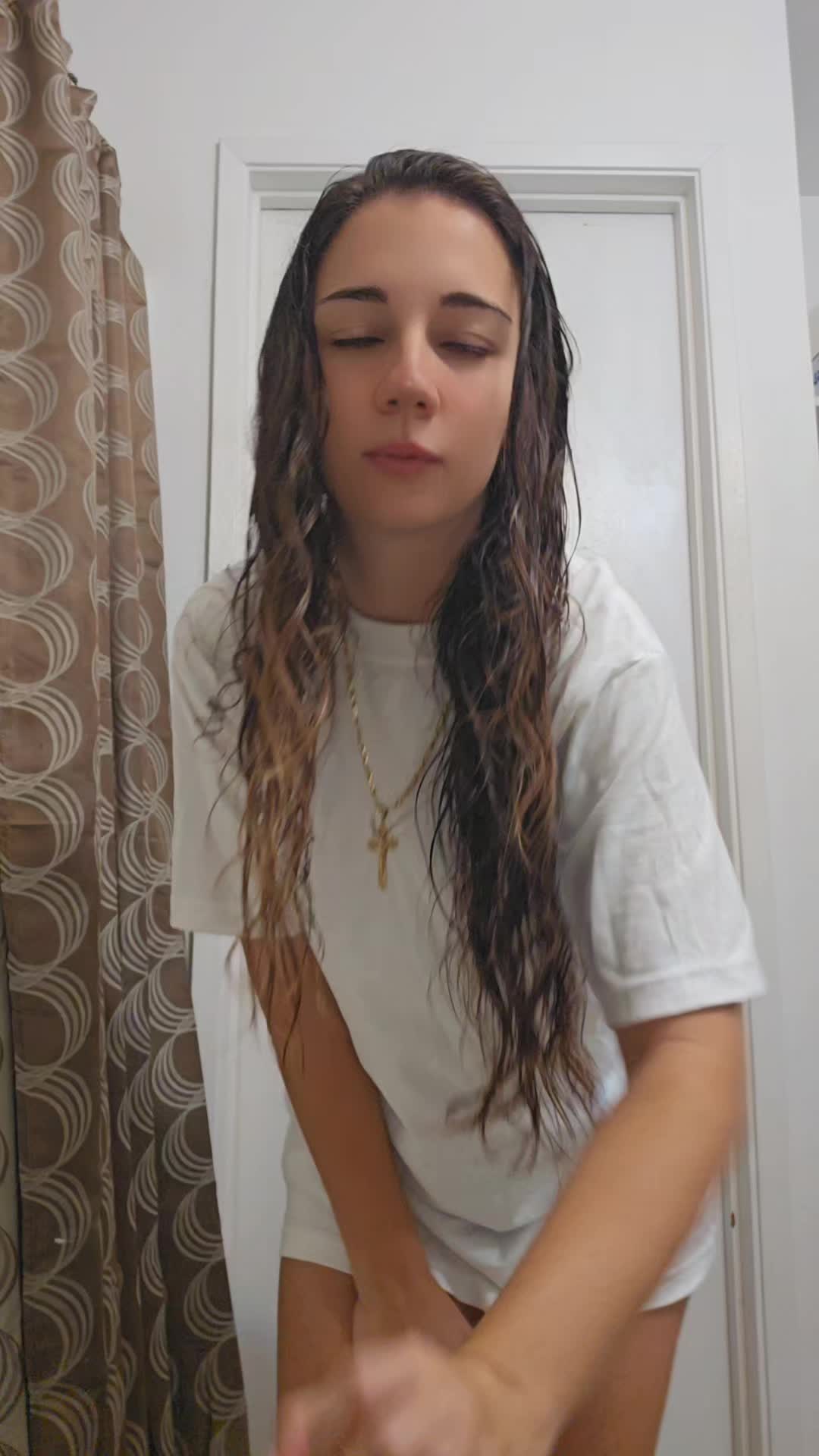 @Dominique