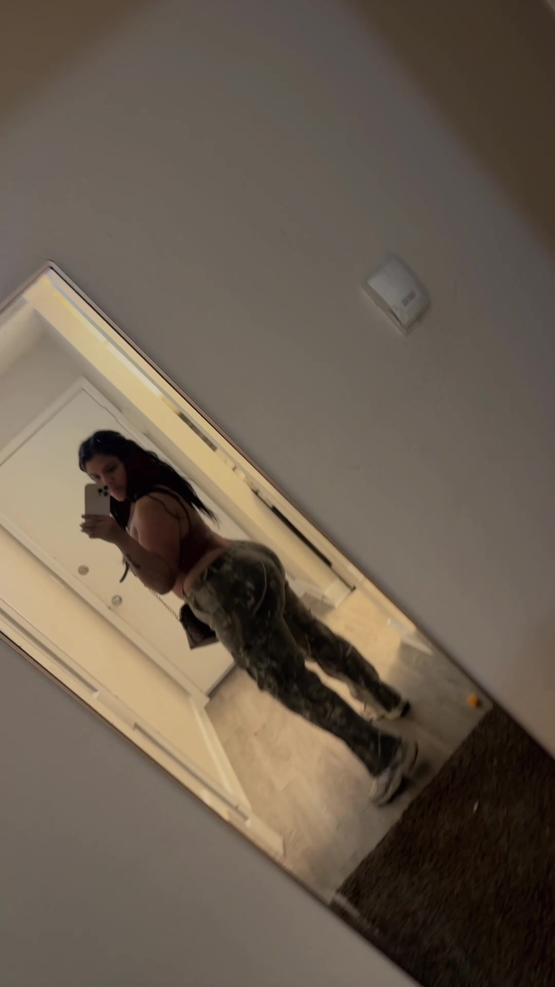 @Tati๐