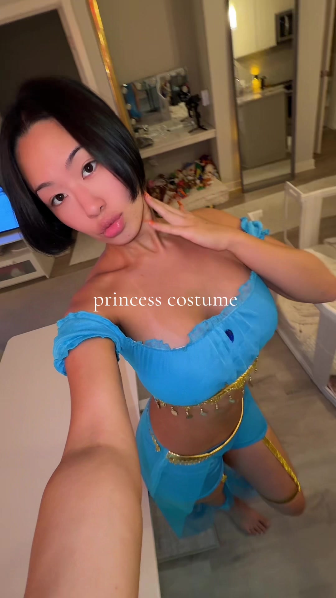 @Pheena (women's page)