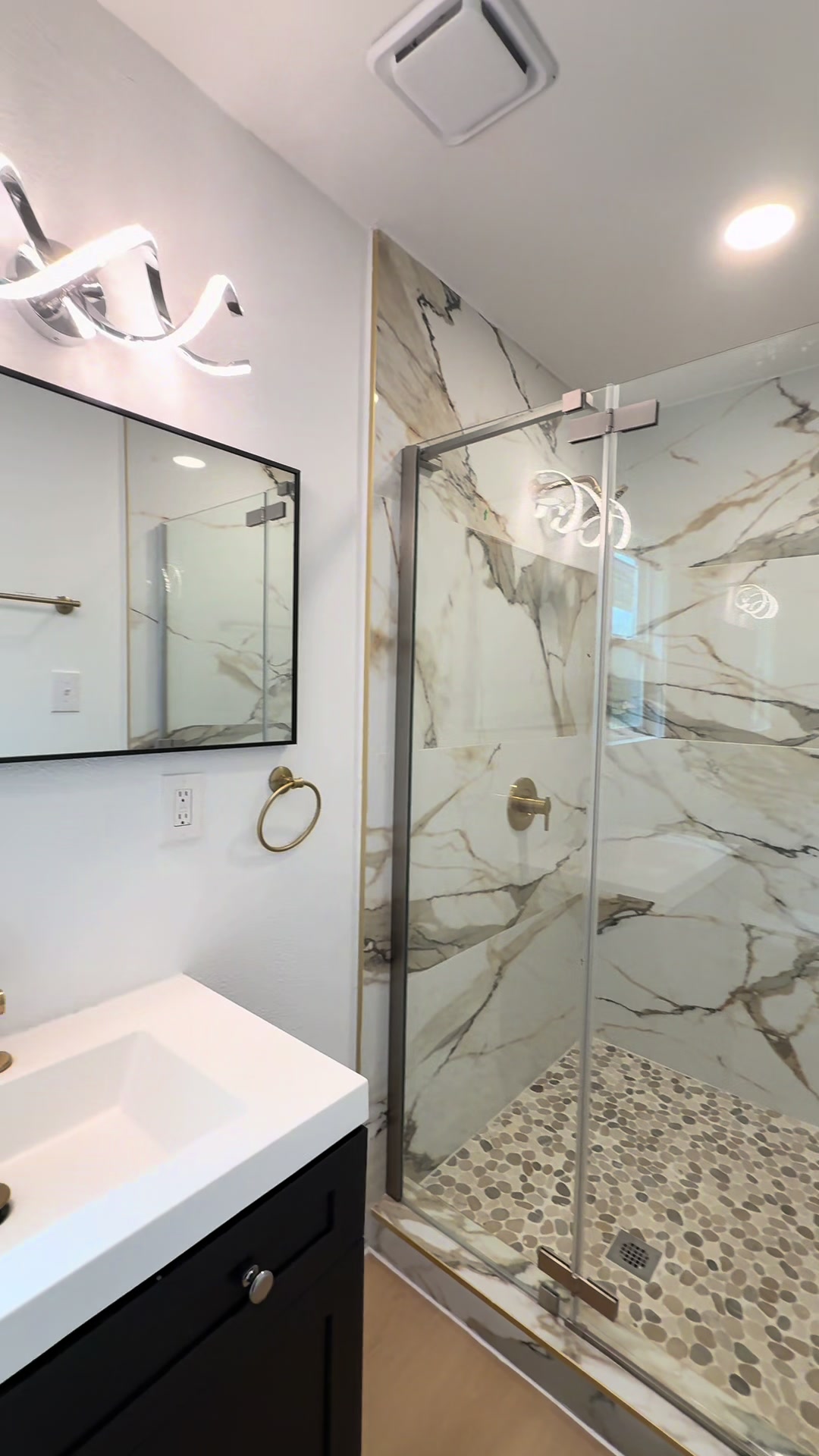 @Liz Guzman | HTX Real estate