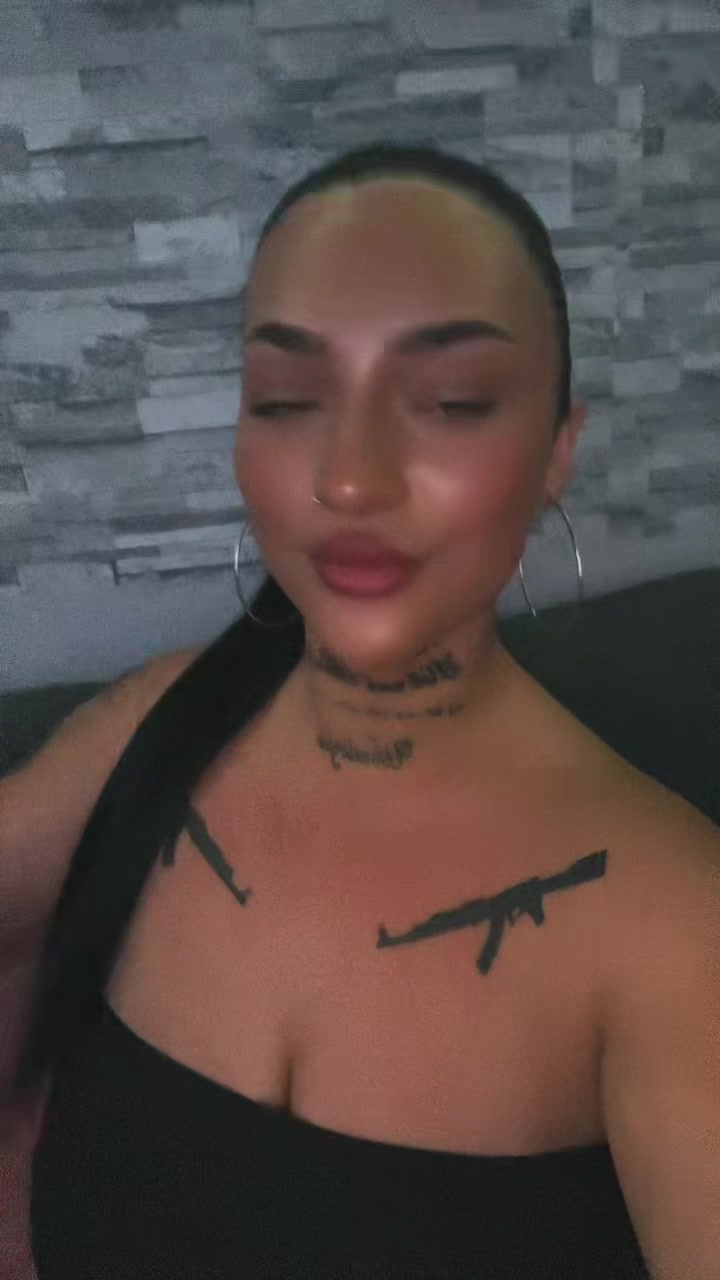 @ILoveMyFiancee👩🏻&zwj;❤️&zwj;👩🏻