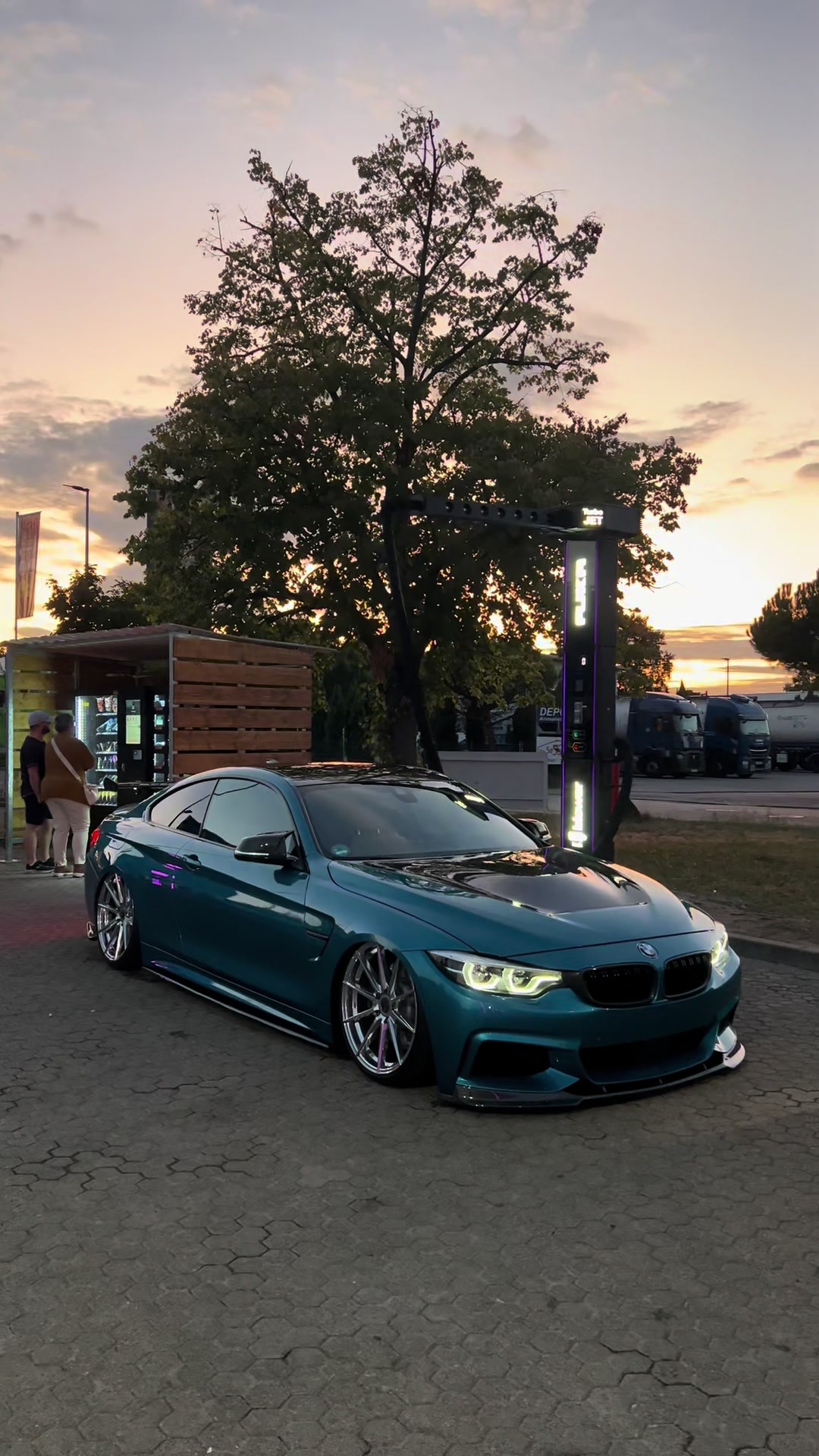 @Vibezz