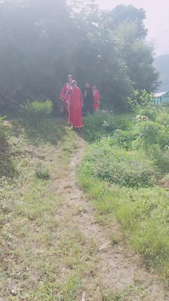 @Nisha Bhandari❤️