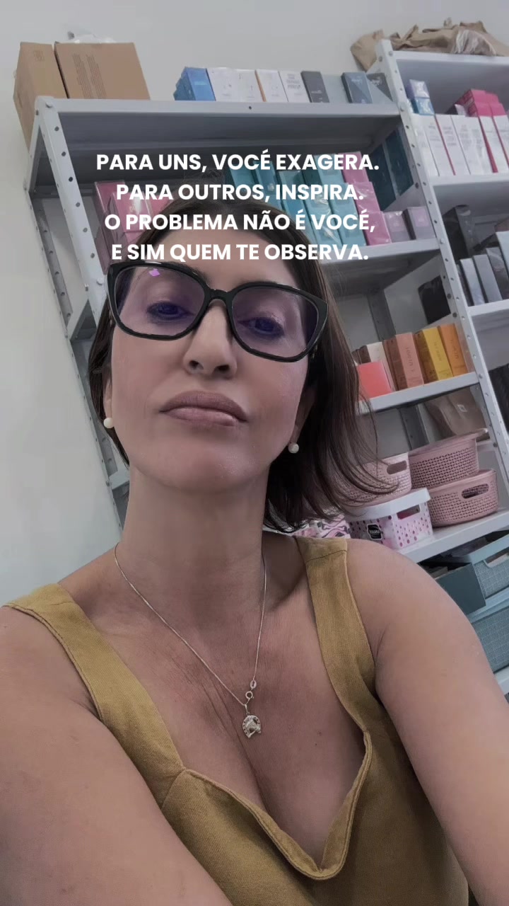 @Lilian Peres | Humor & Rotin