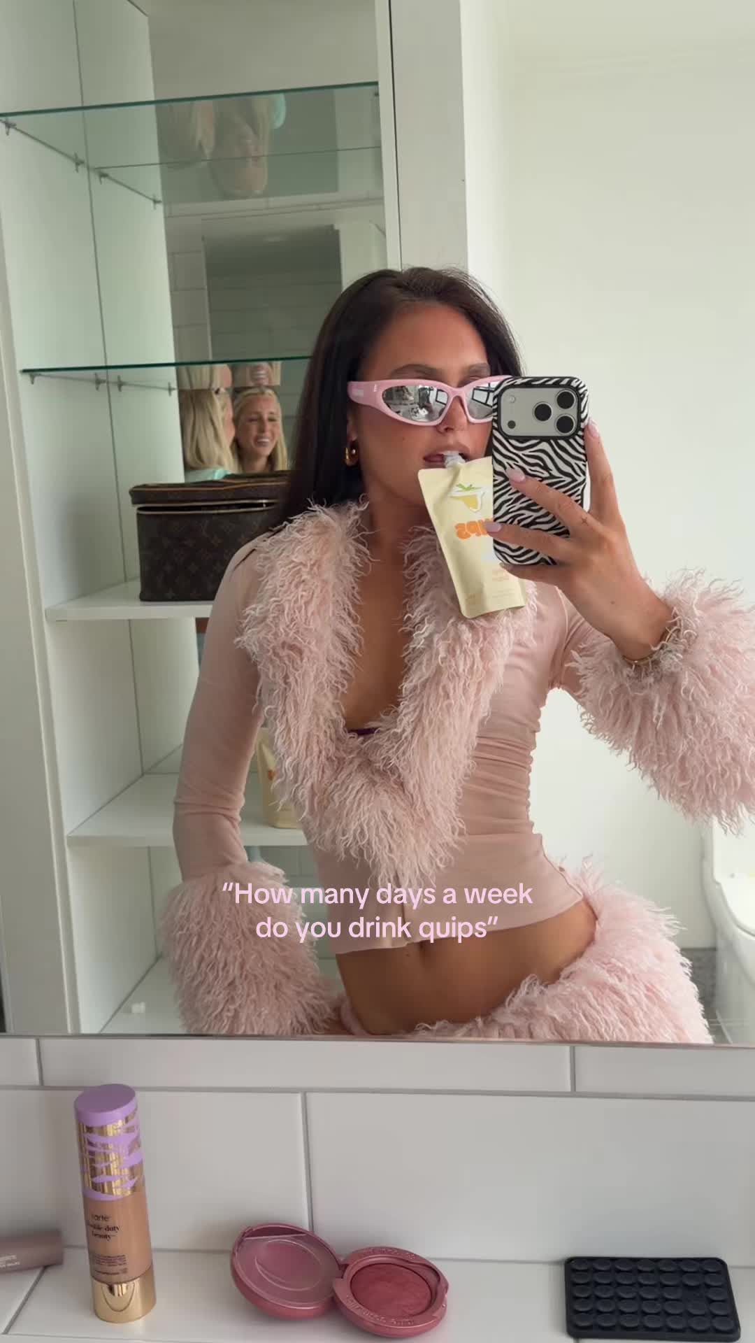 @lucy