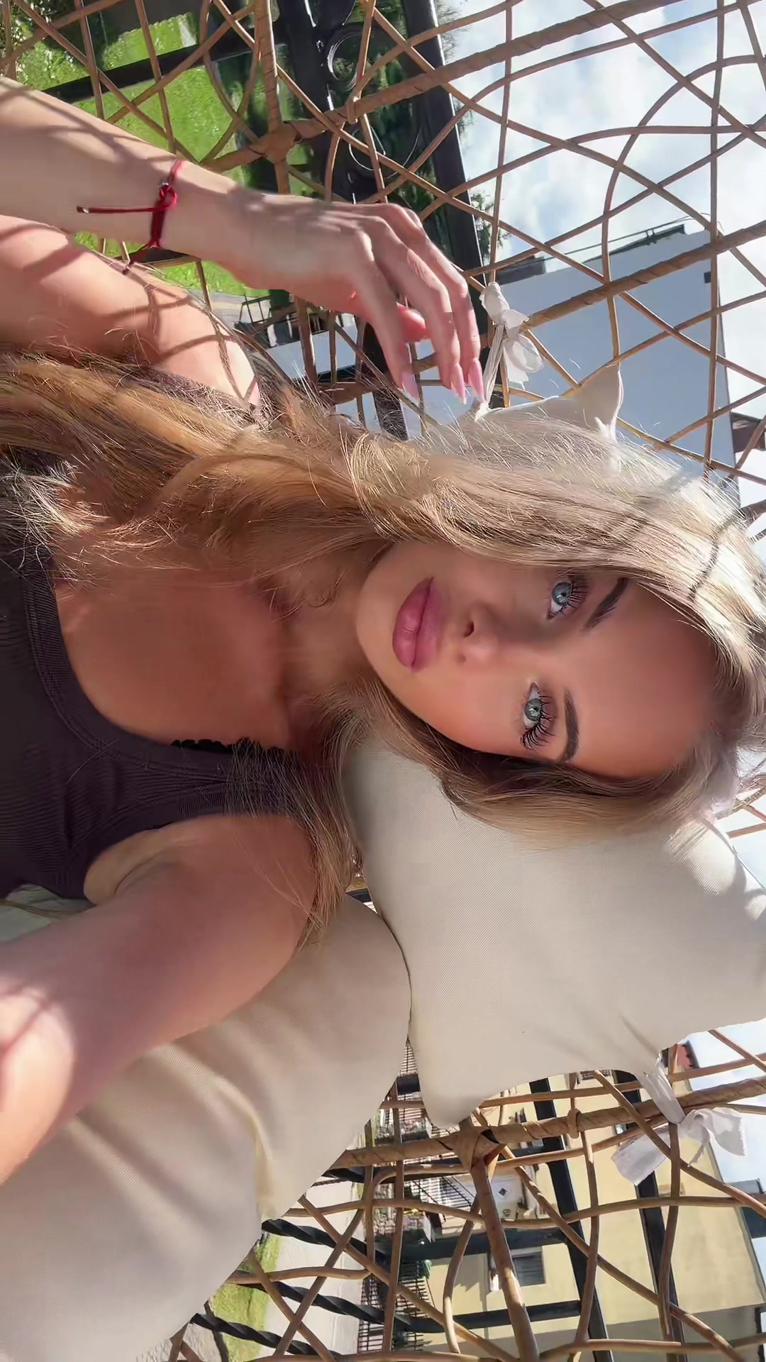 @lilka