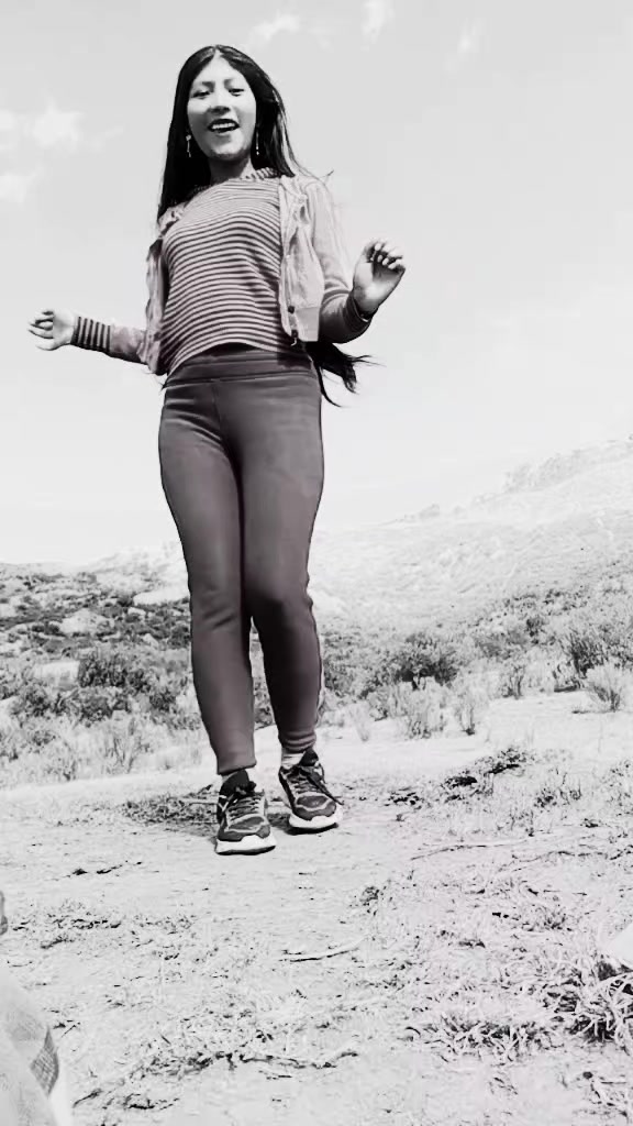 @&hearts;️🦋t&uacute; cholita Elvira 🦋&hearts;️