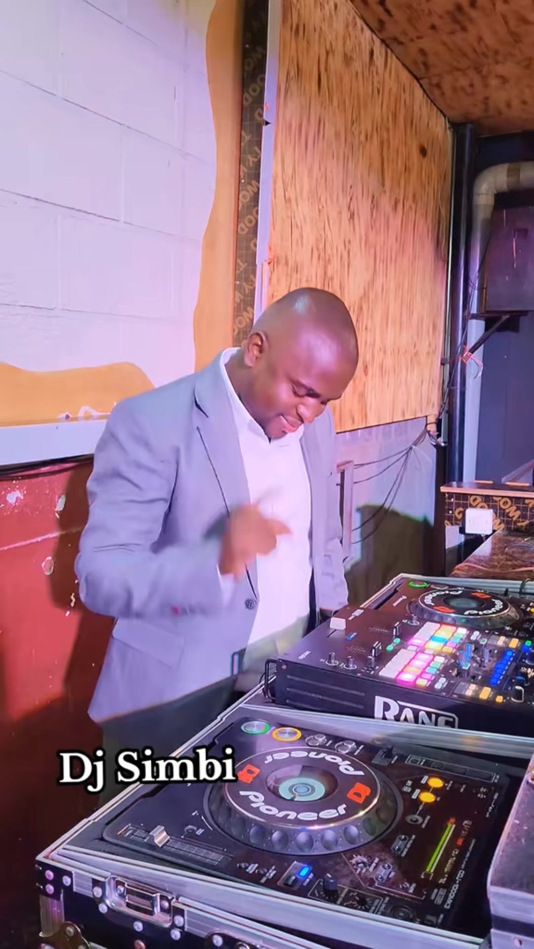 @Dj simbi