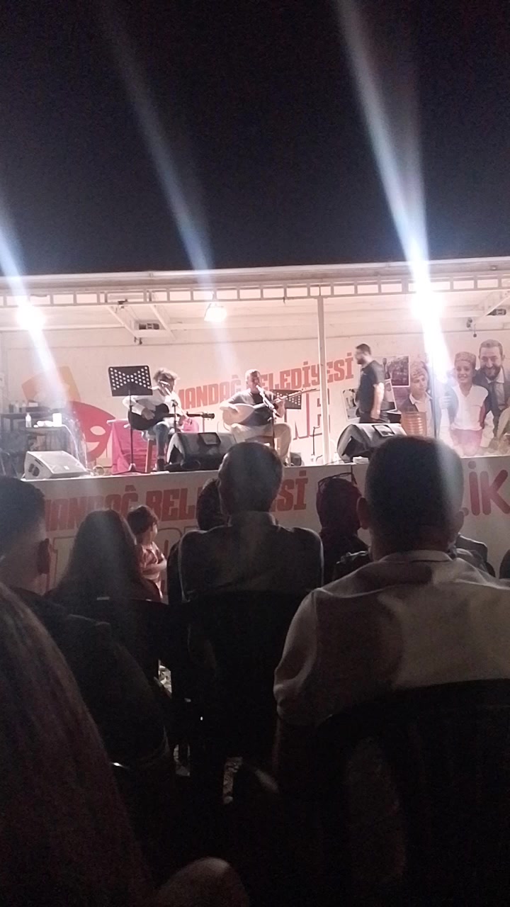 @Enis Deniz'inDerya'nın annesi❤