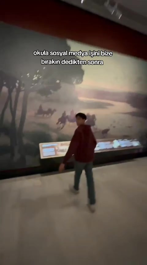 @CJ
