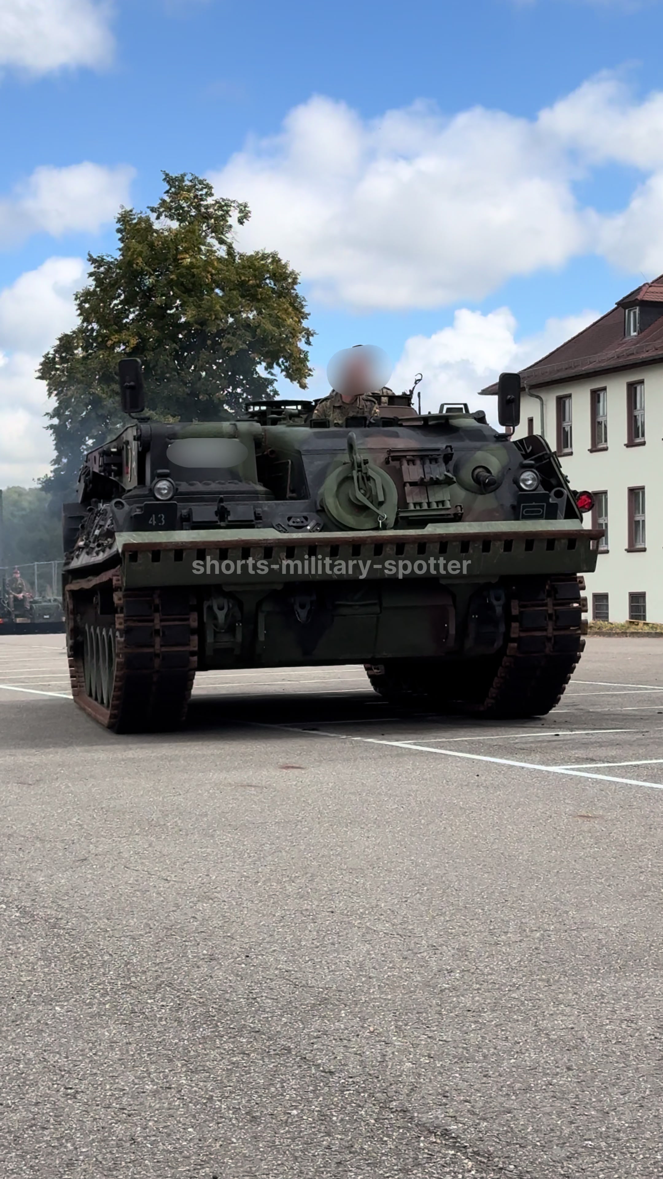 @shorts-military-spotter