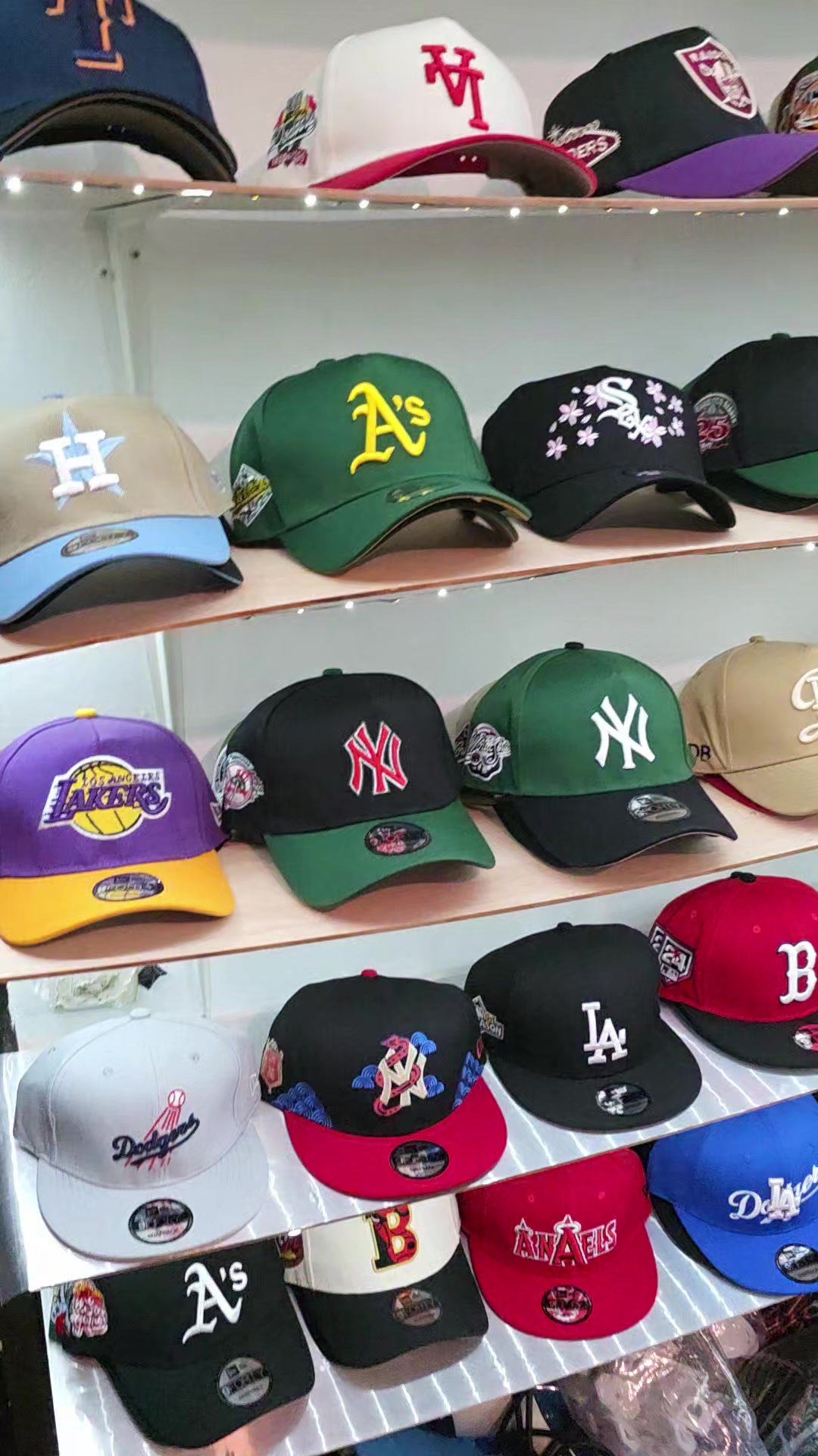 @HERCONT-CAPS
