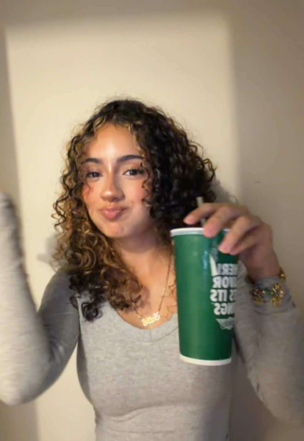 @bellabae