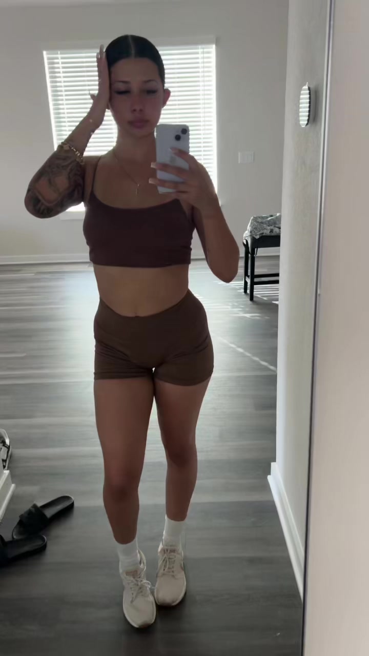 @janedoeux
