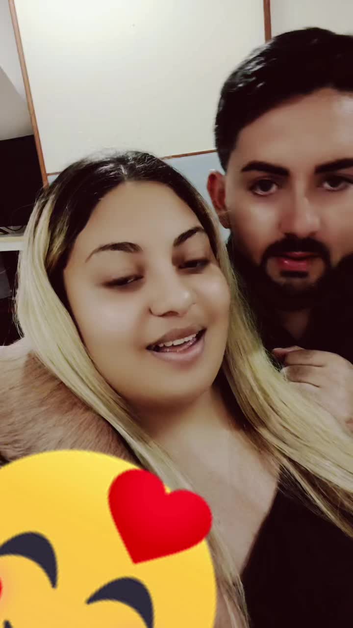 @Claudia_David