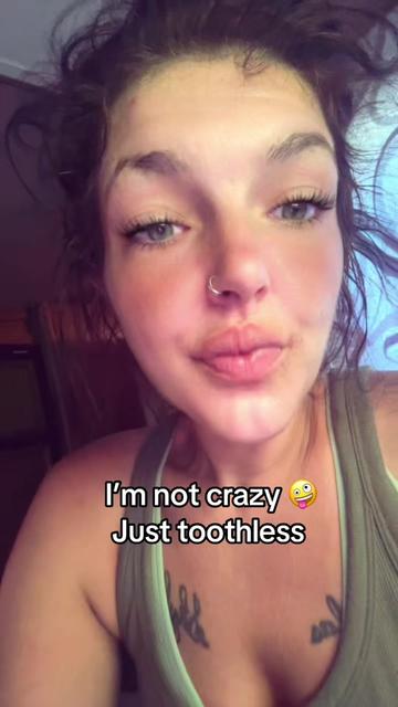 @🌻🌸TOOTHLESS AllyCaT🌸🌻