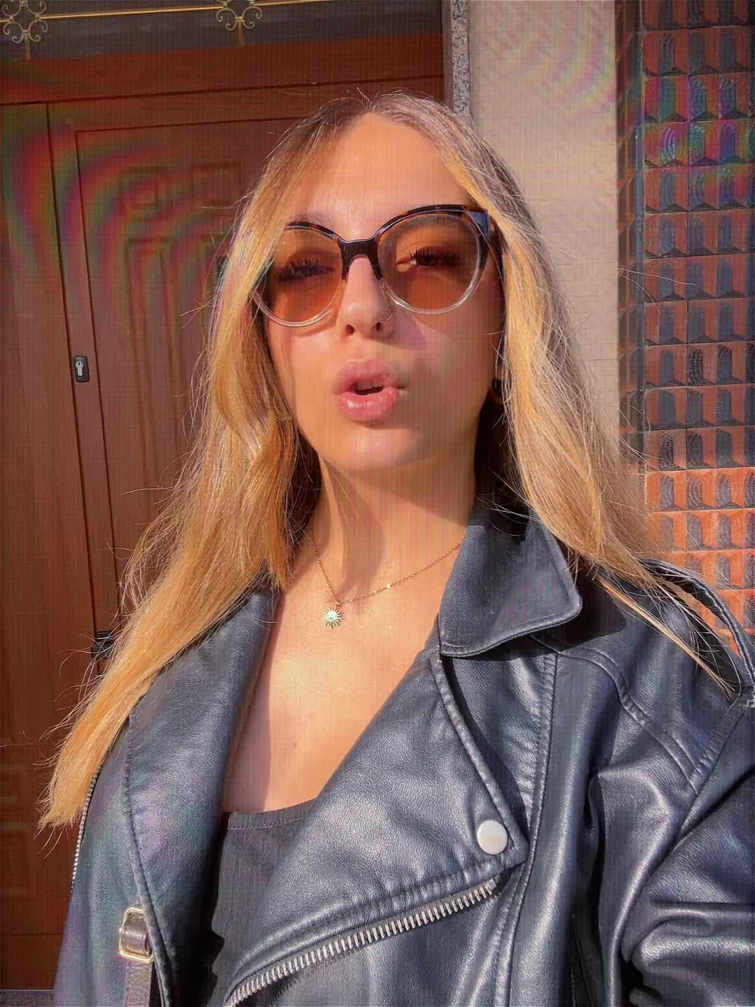 @ale💋