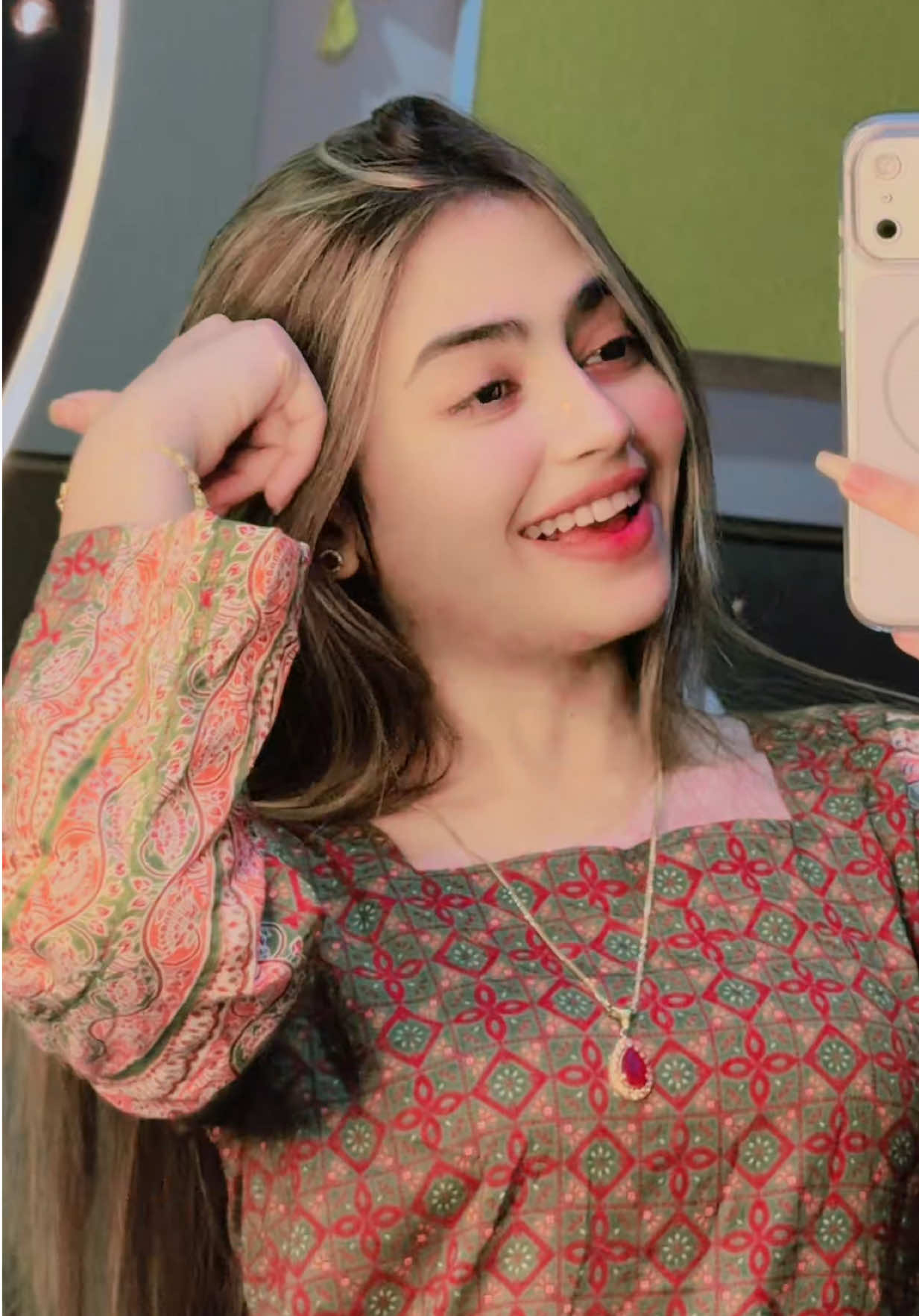 @♥️Kaînat Malîk♥️