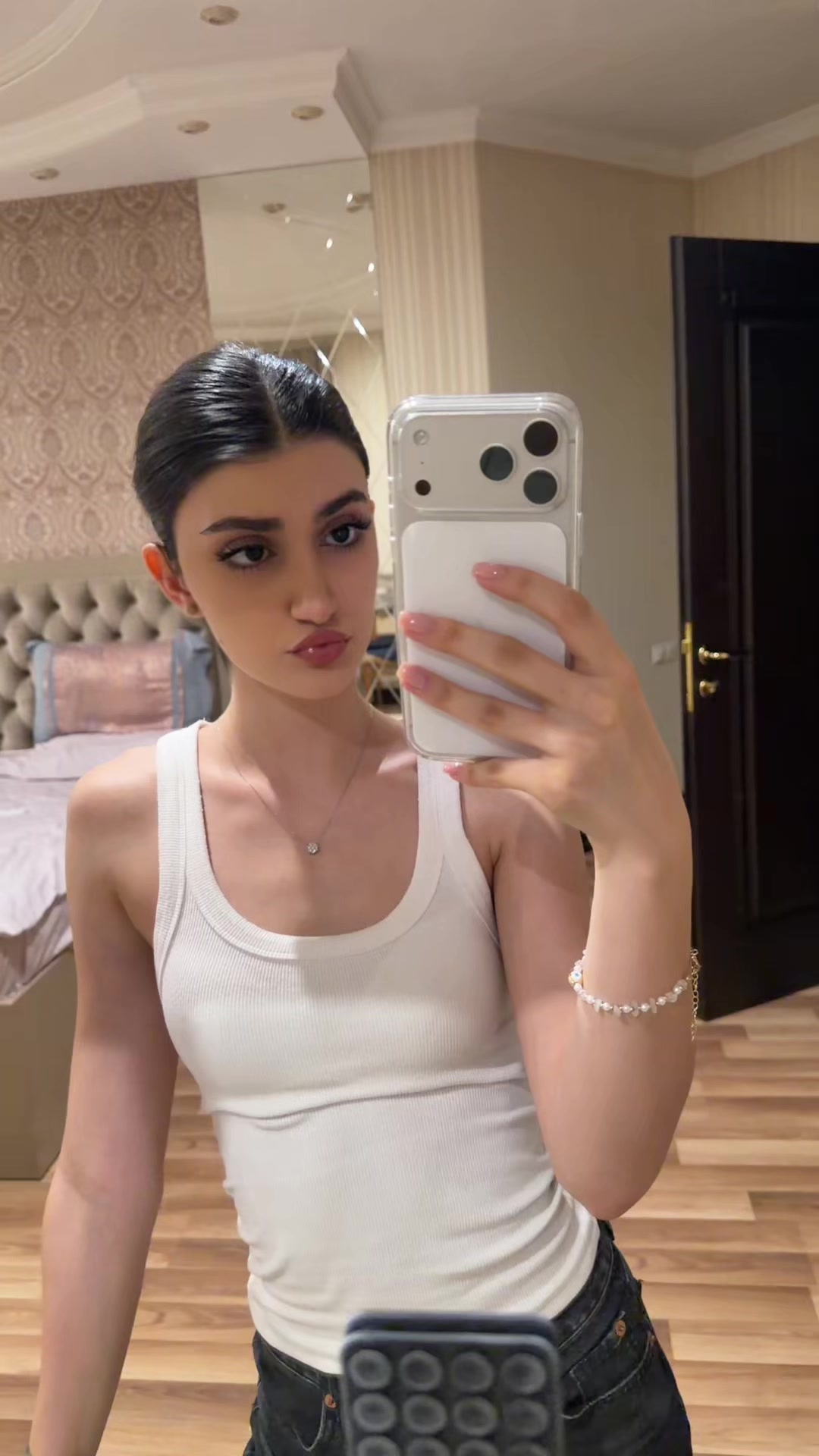 @gabi