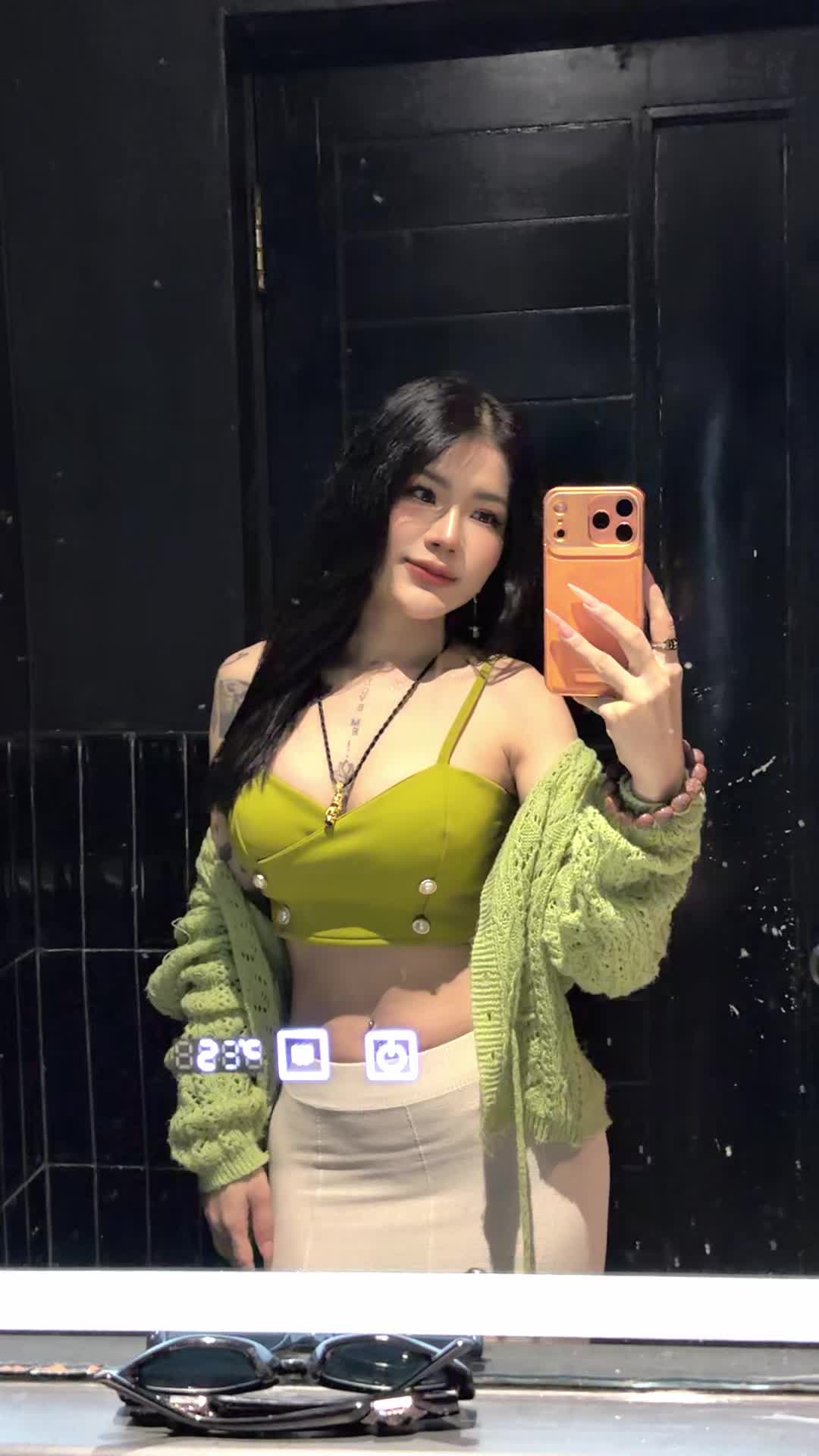 @♐️Tha zinoo 🇨🇳王丽梅 🇲🇲 5.5M✅