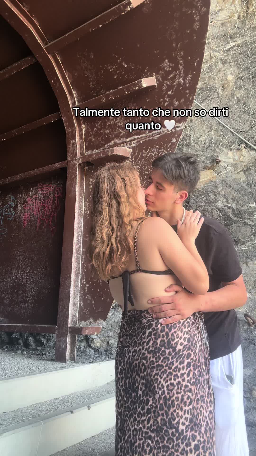 @eli russello