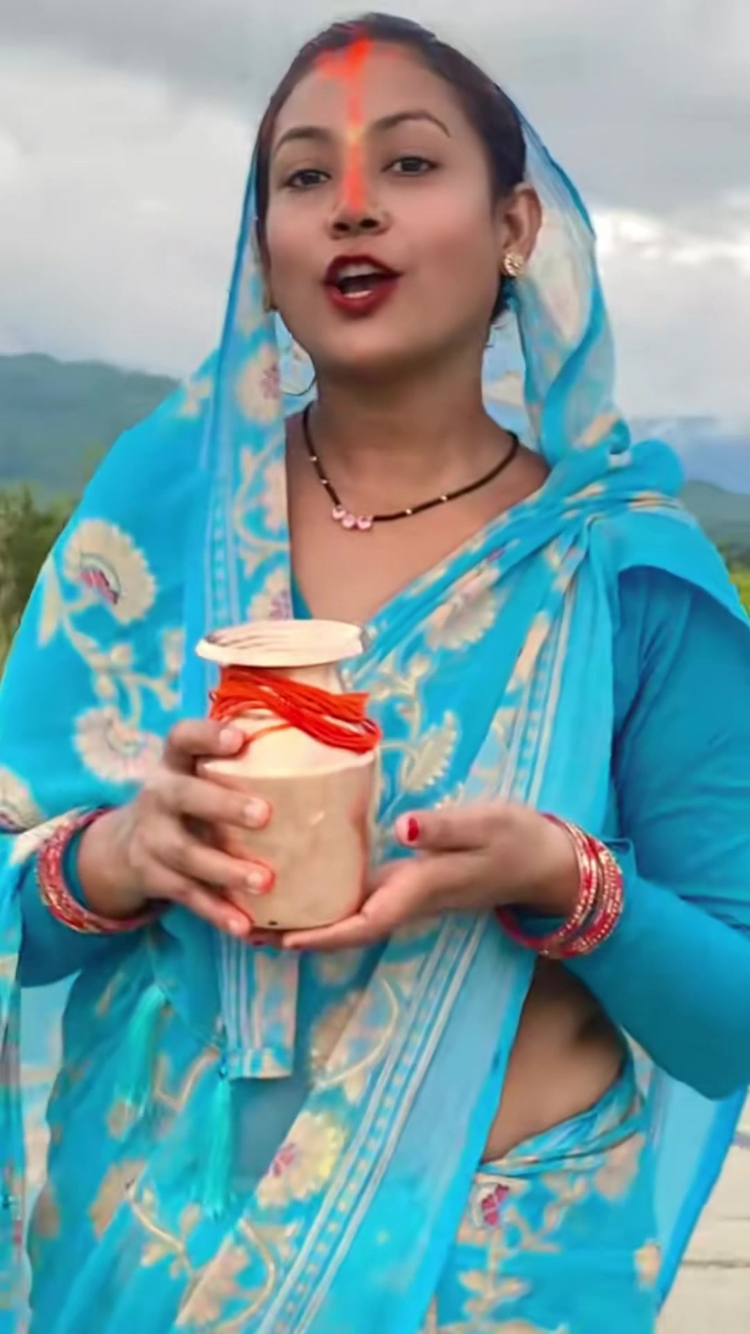 @Aarogya Divyanshi mom