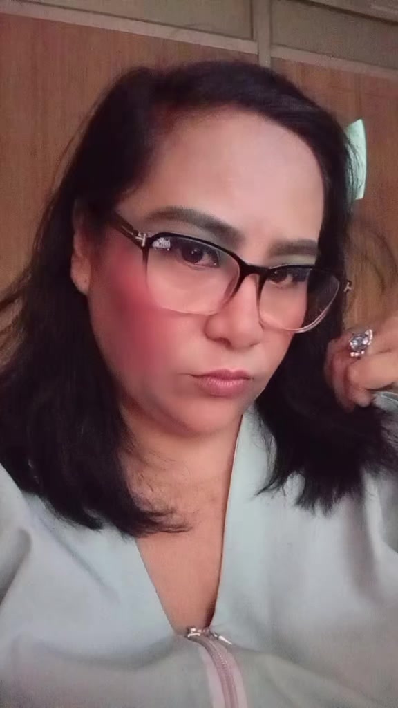 @ladyinred