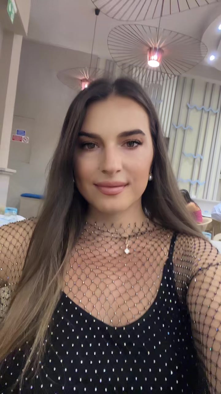 @Liubitzza98