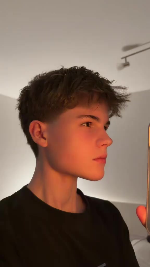 @Twinkboy