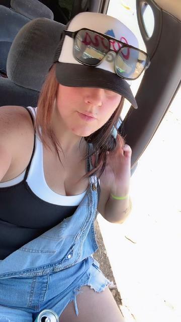 @⭐️ Danielle AKA DeE ⭐️