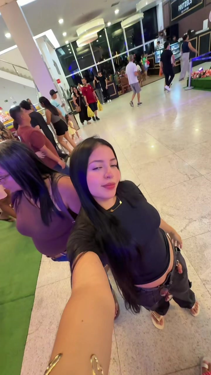 @Larissa