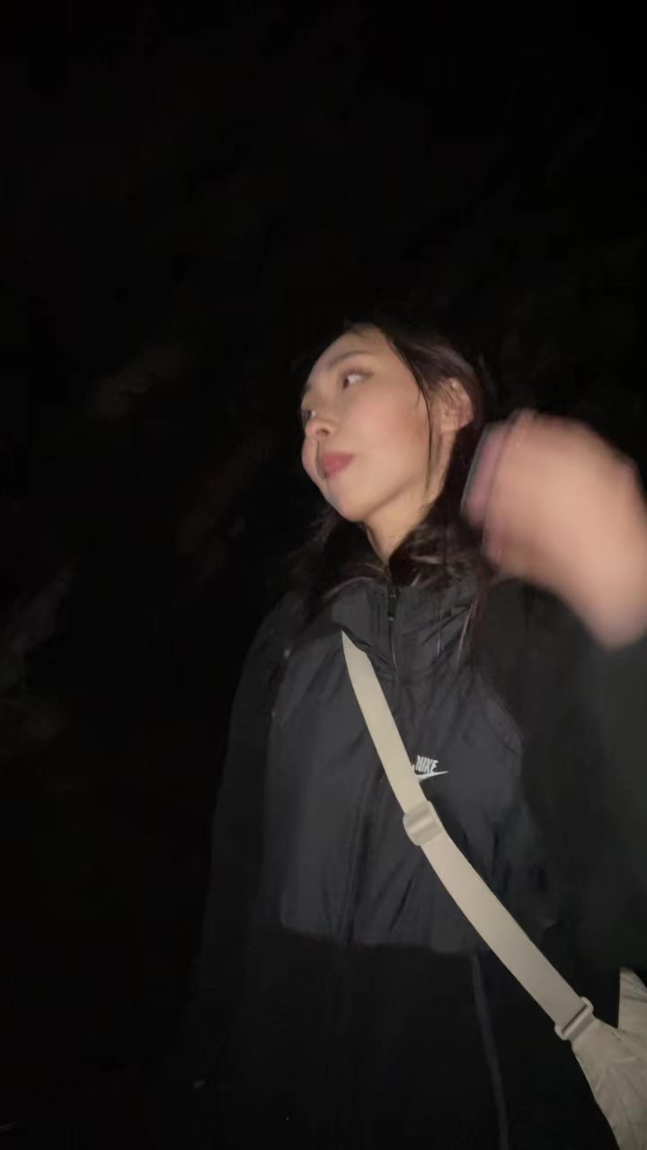 @🐥