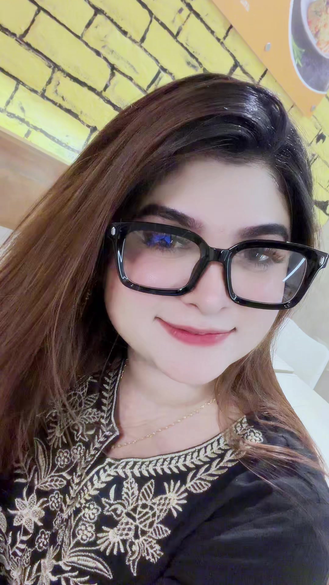@🔥Sritty Chowdhury🔥