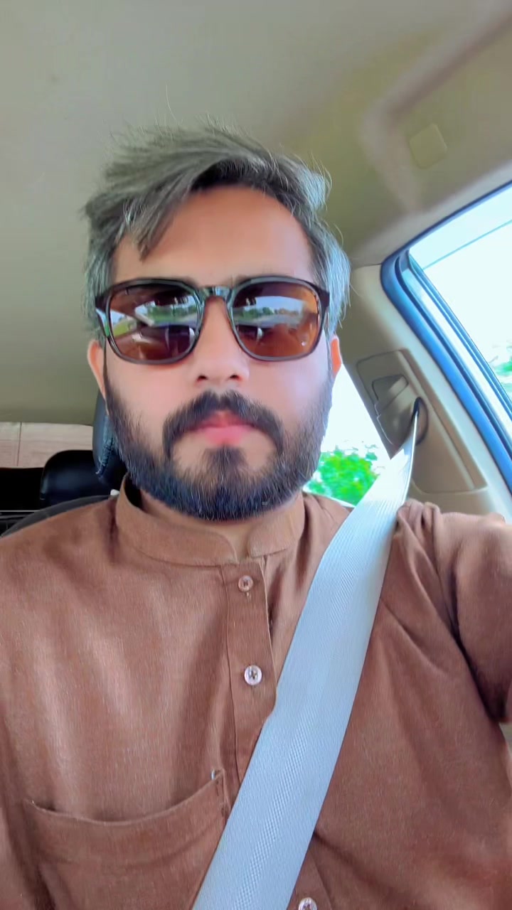 @Adiljakhar👑