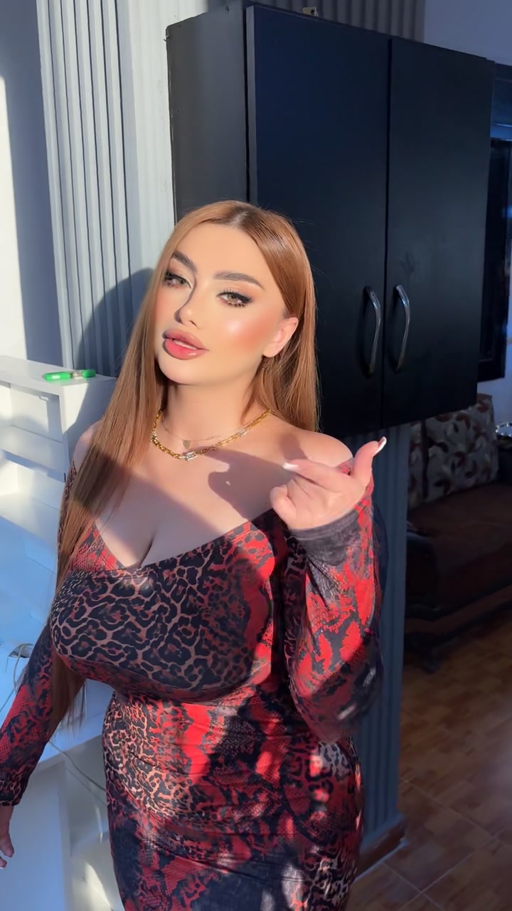 @👑🪬ANOSHKA🪬👑