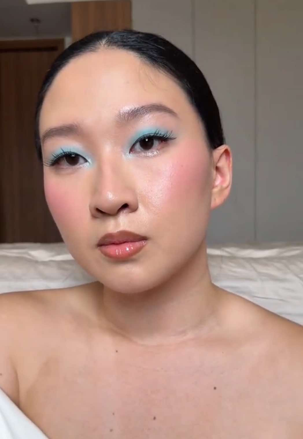 @IG: @whatbellathinks
