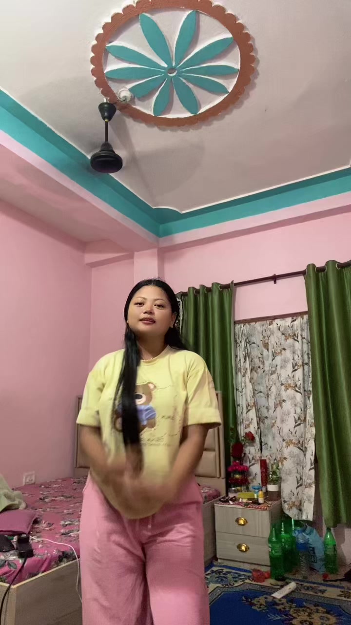 @सरु🦋🥀