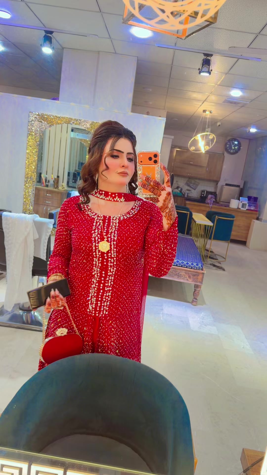 @Riya Khan34