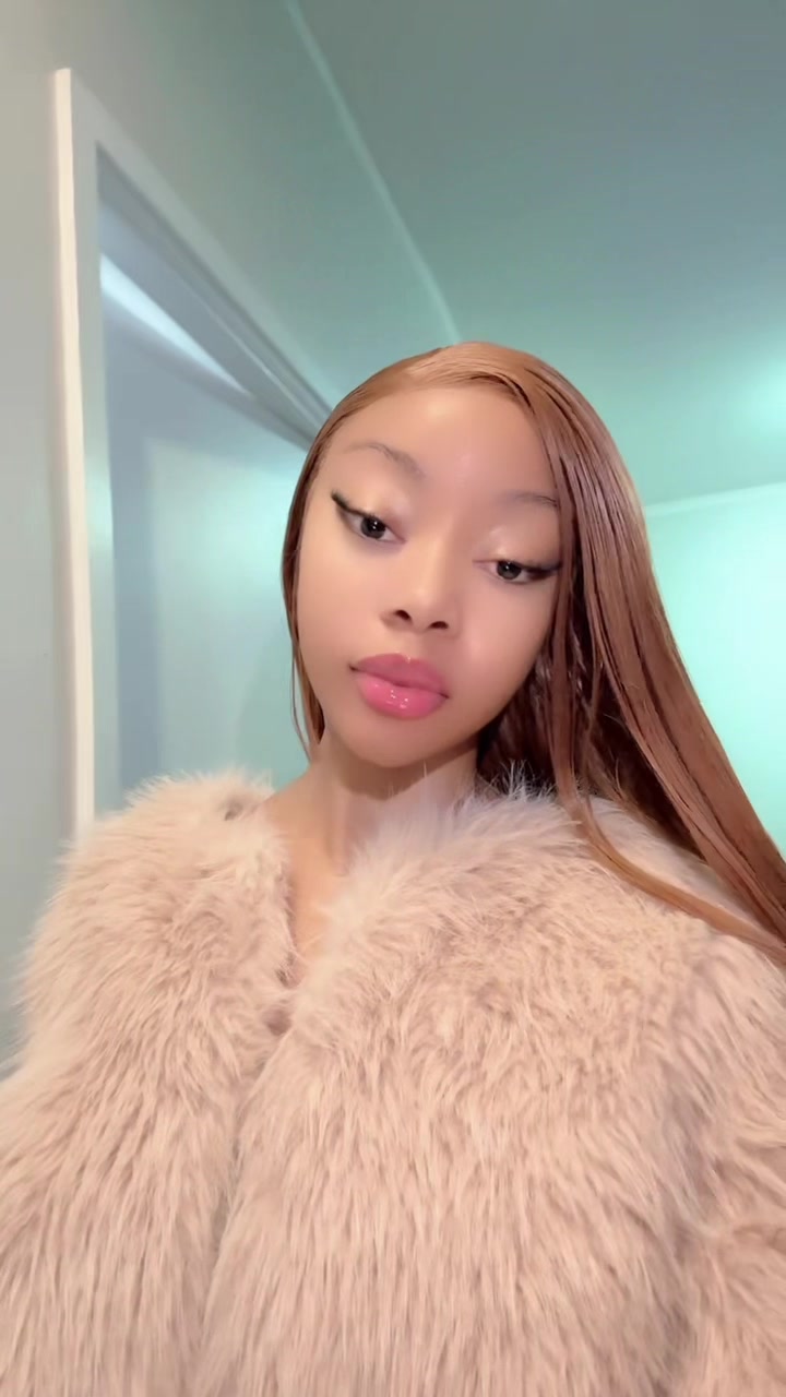 @𝒜𝓇𝒾𝑒𝓁𝓁𝒶💕