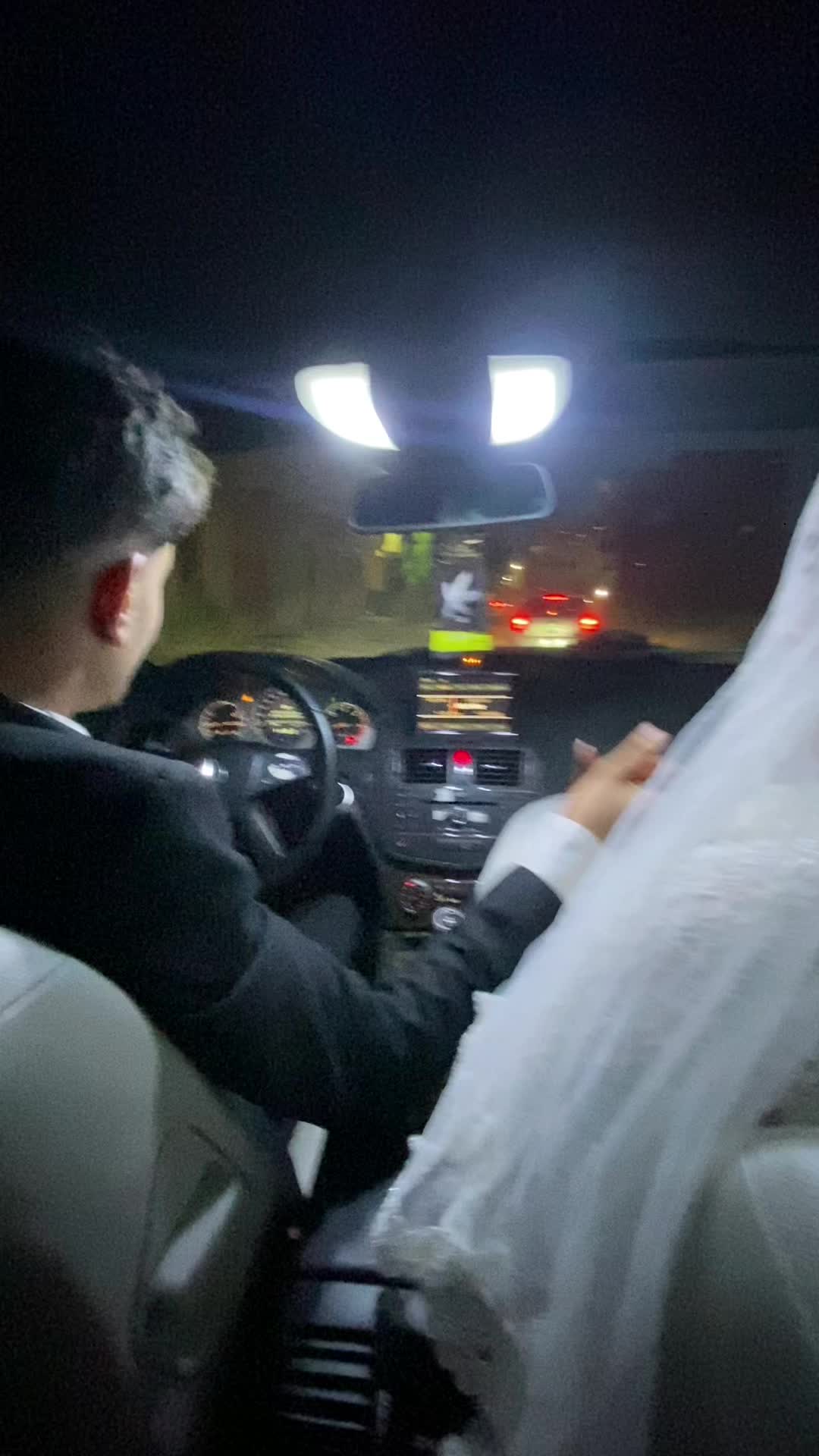 @๐๐ณ๐ซ๐๐ง_๐ง๐๐ซ๐ข๐_๐๐ง๐จ โ