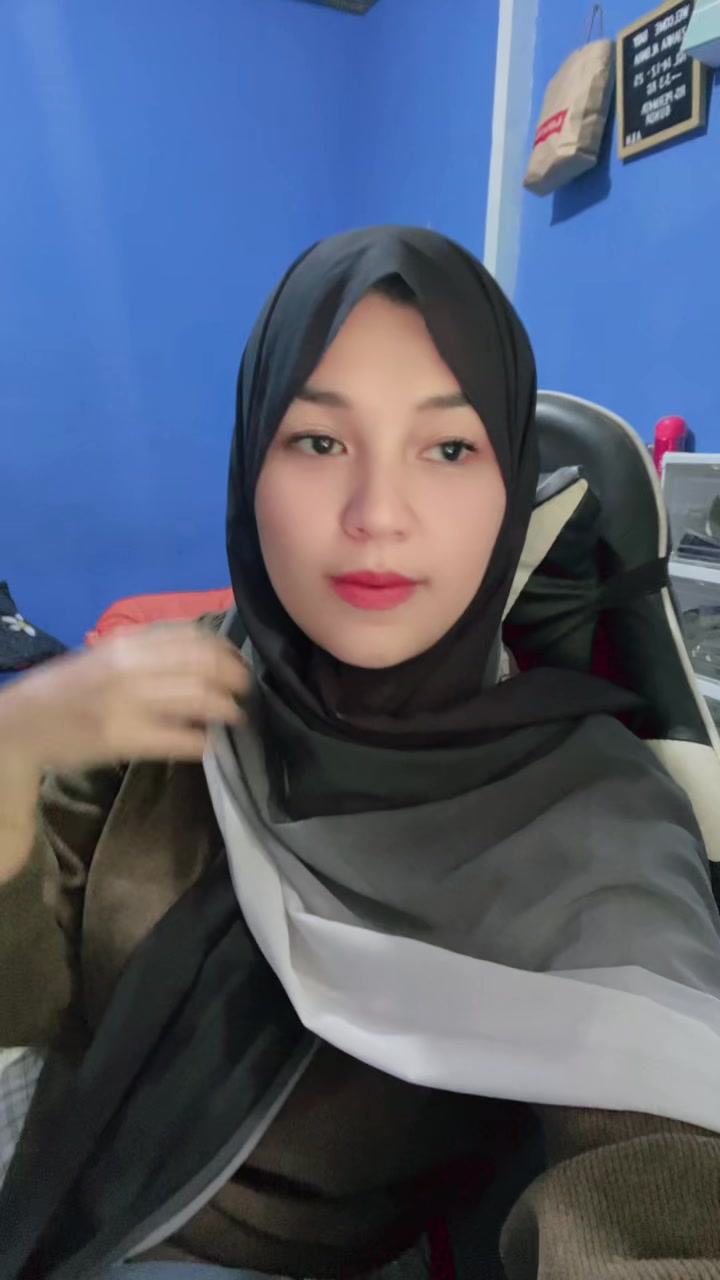 @Call Me Ara