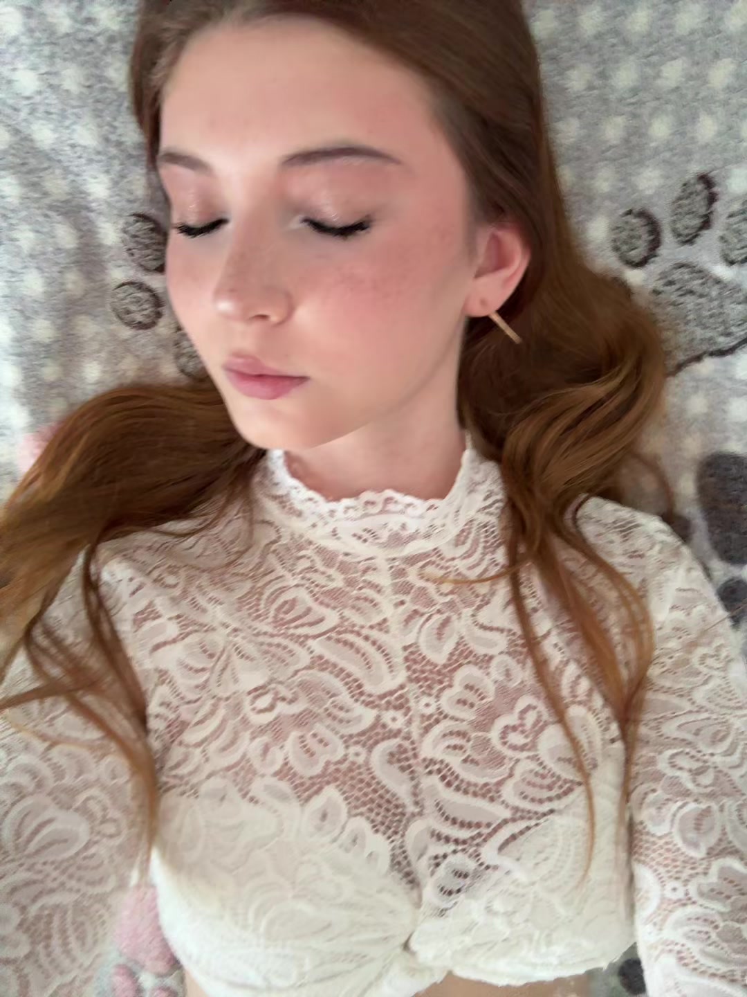@валыса