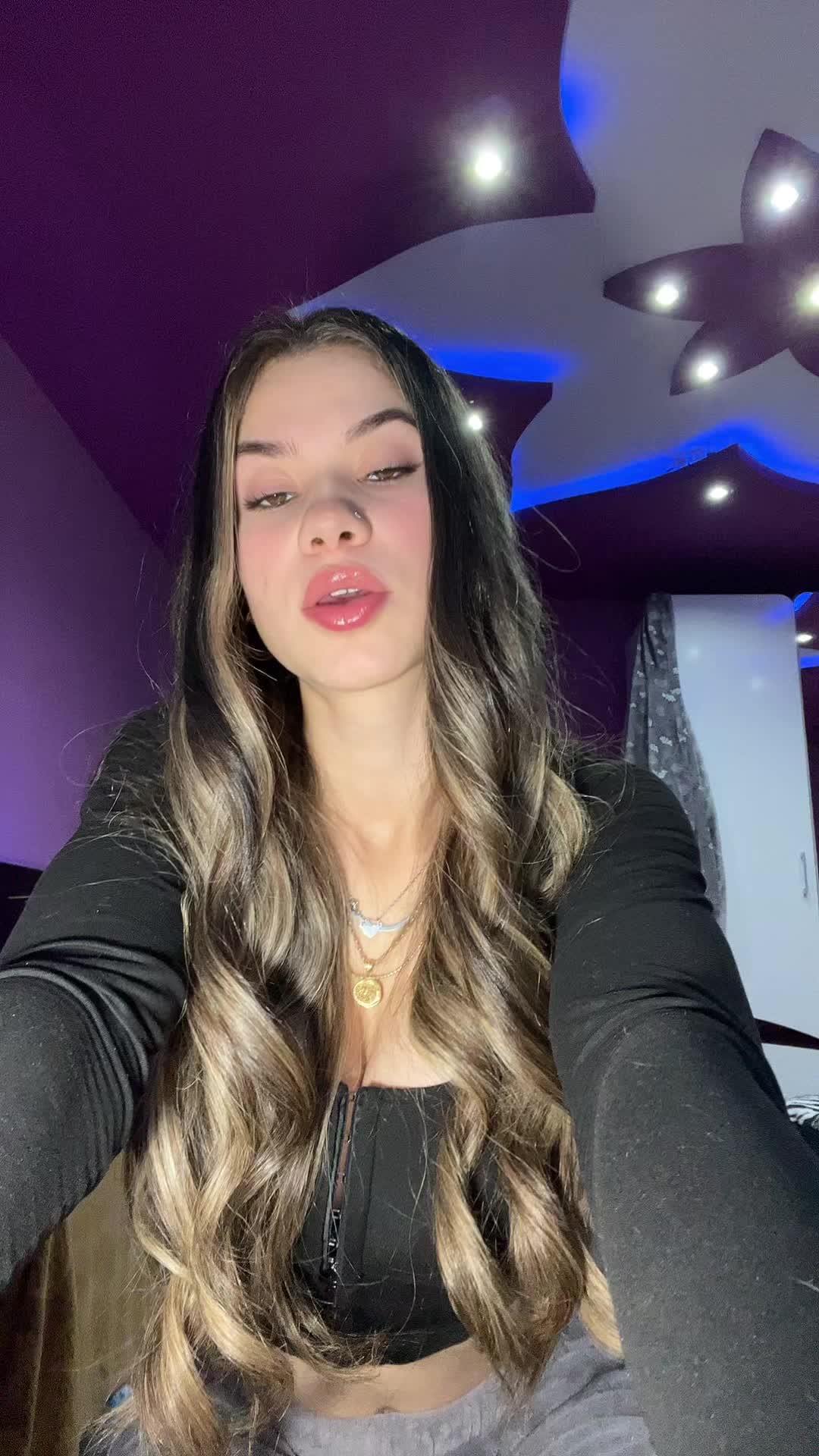 @V