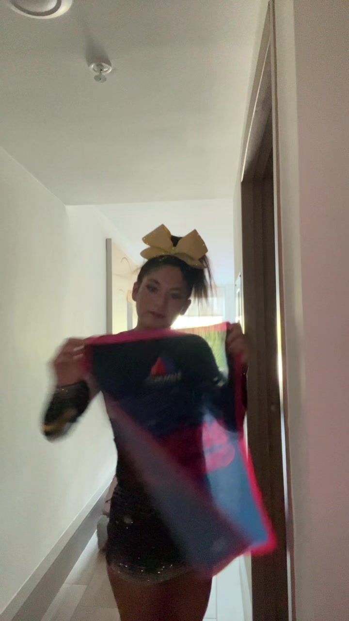 @hi