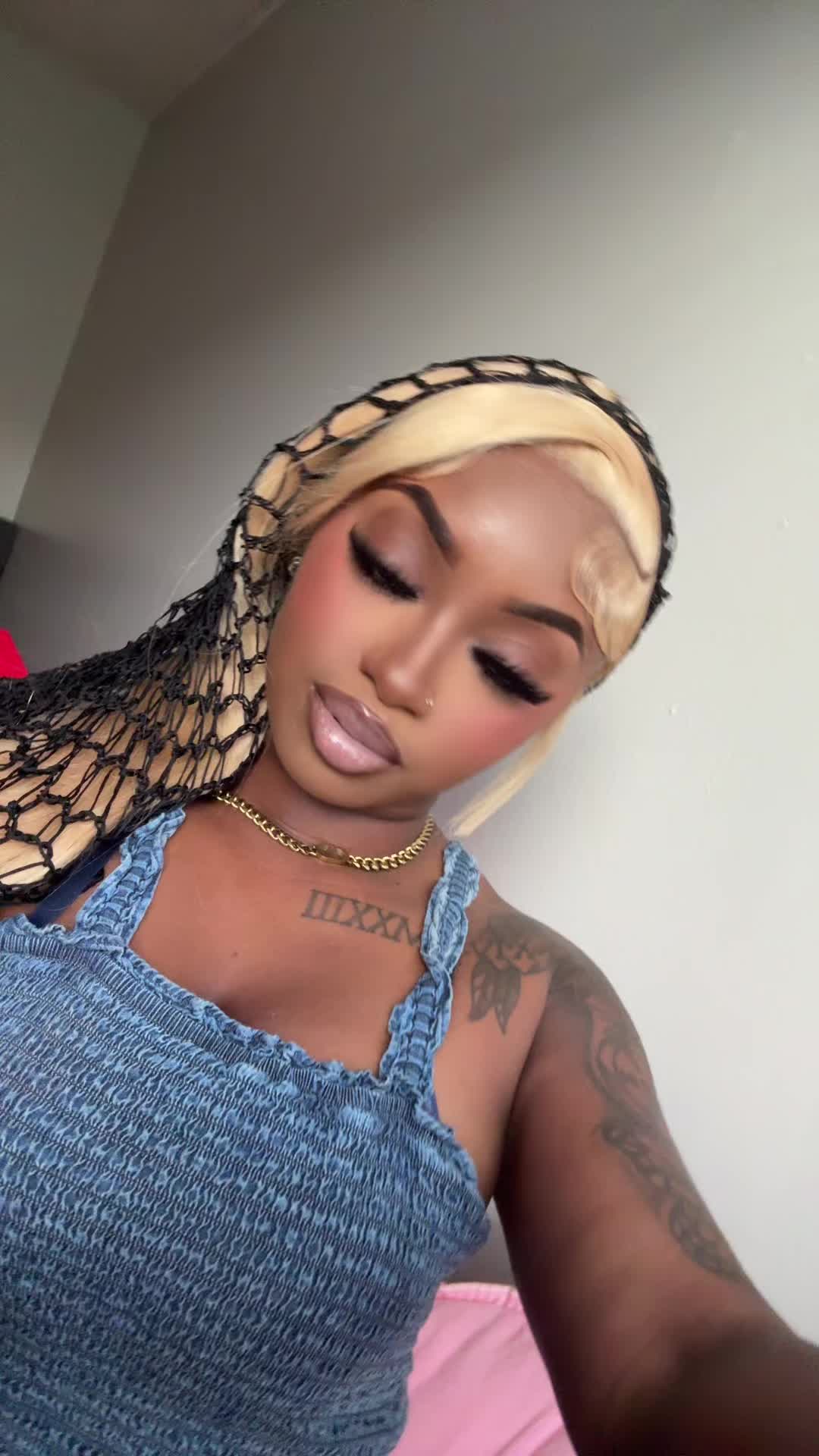 @casheddoutyana_
