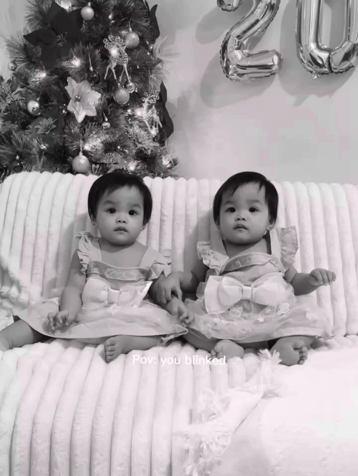 @littletwinsister