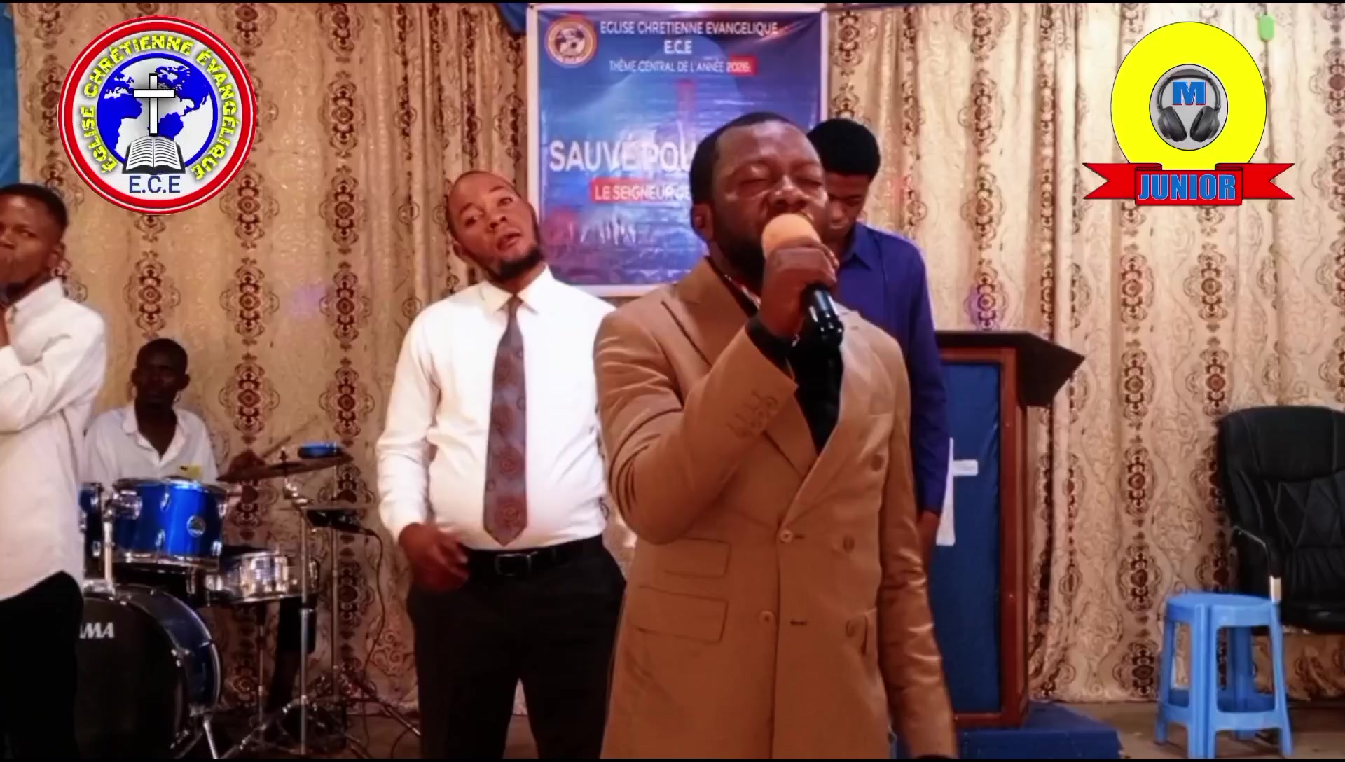 @junior MUANDA Yves