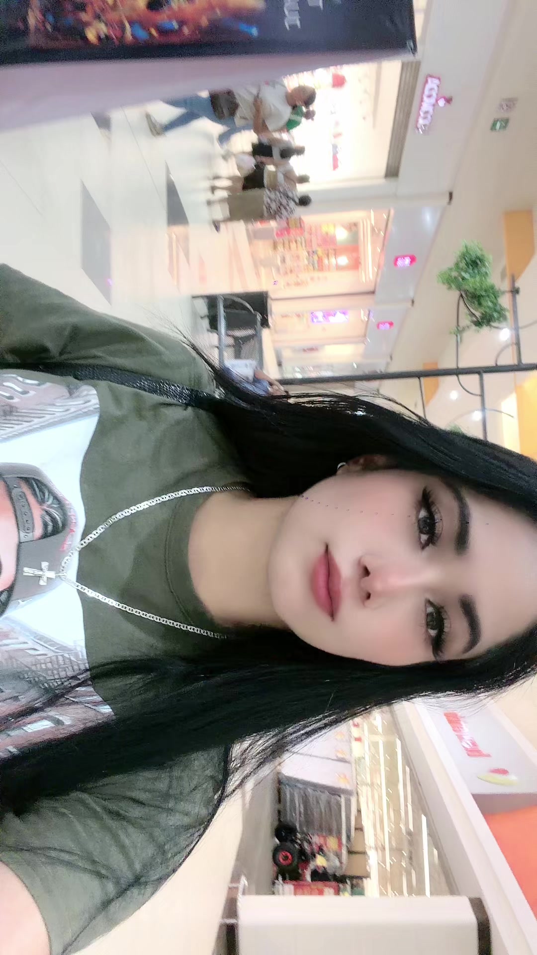 @eli gomez
