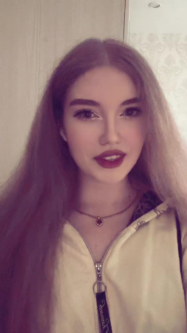 @Злата Кисс🐾